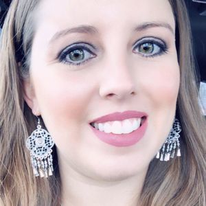 Meet your Posher, Casey